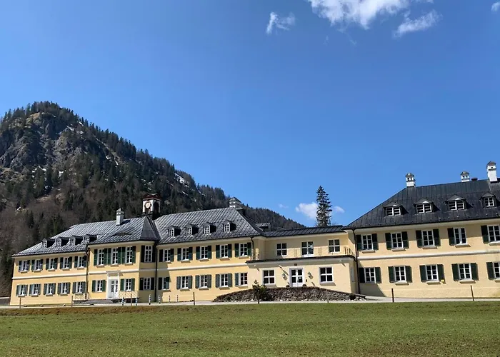 Pop-up Wildbad Hotel *